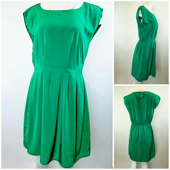 Old Navy Dresses & Skirts - OLD NAVY Women's Sz M Dress Shift Green Lined